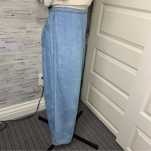 VINTAGE 90's High Waisted Blue Light Wash Cropped Jeans Wide Leg Side Zip Sz 10 - Picture 6 of 16
